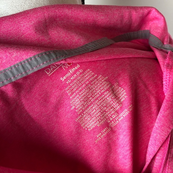 Warmup Half Zip - Picture 8 of 8